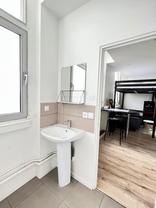 Rome - Studio Meuble A Reims Apartment Exterior foto